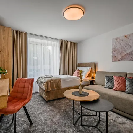 U Jakuba & Restauracia Bezplatne Parkovanie بيت ضيافة 3*