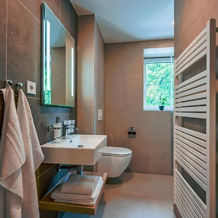 U Jakuba & Restauracia Bezplatne Parkovanie Penzion 3*