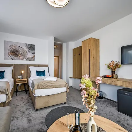 U Jakuba & Restauracia Bezplatne Parkovanie 3*