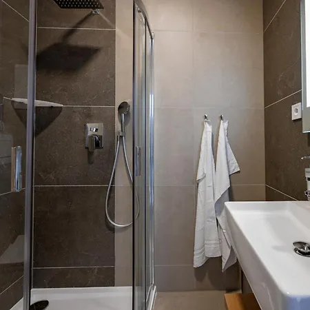 Penzion U Jakuba & Restauracia Bezplatne Parkovanie 3*