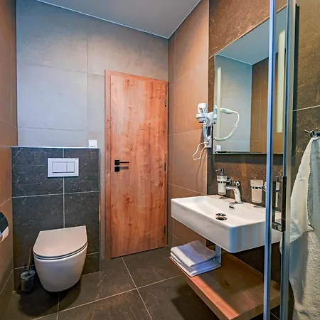 U Jakuba&reštaurácia Bezplatné Parkovanie 3*